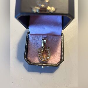 Vintage y2k juicy couture horseshoe charm - gold
